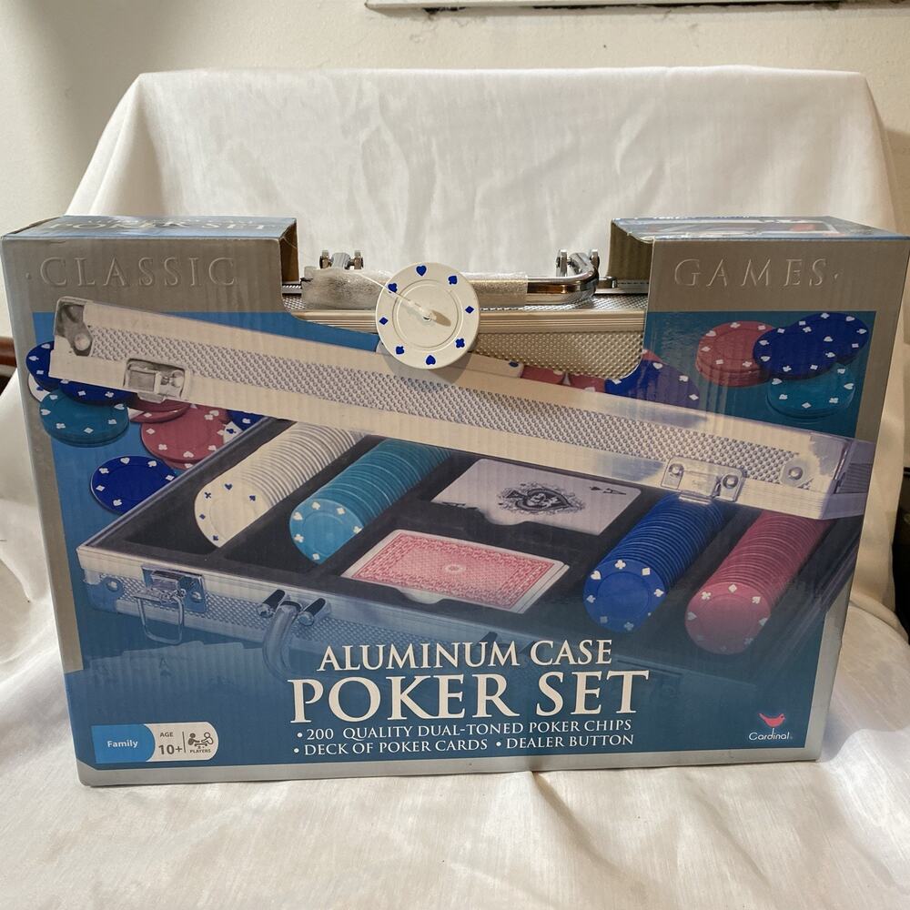 Cardinal 200 Piece Poker Set In Aluminum Carry Case New in Box